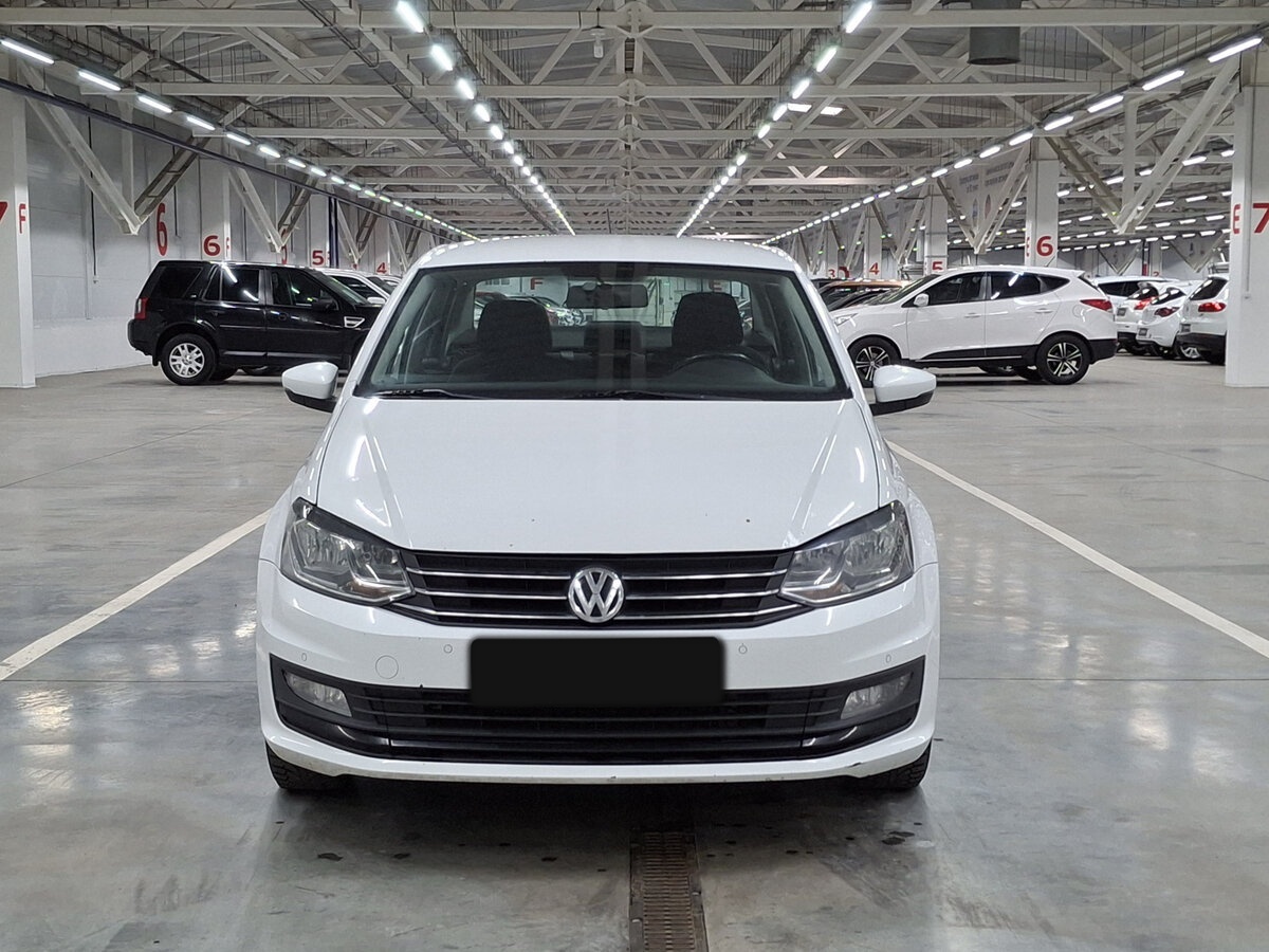 Volkswagen Polo с пробегом — 2019 год. Фото: #1