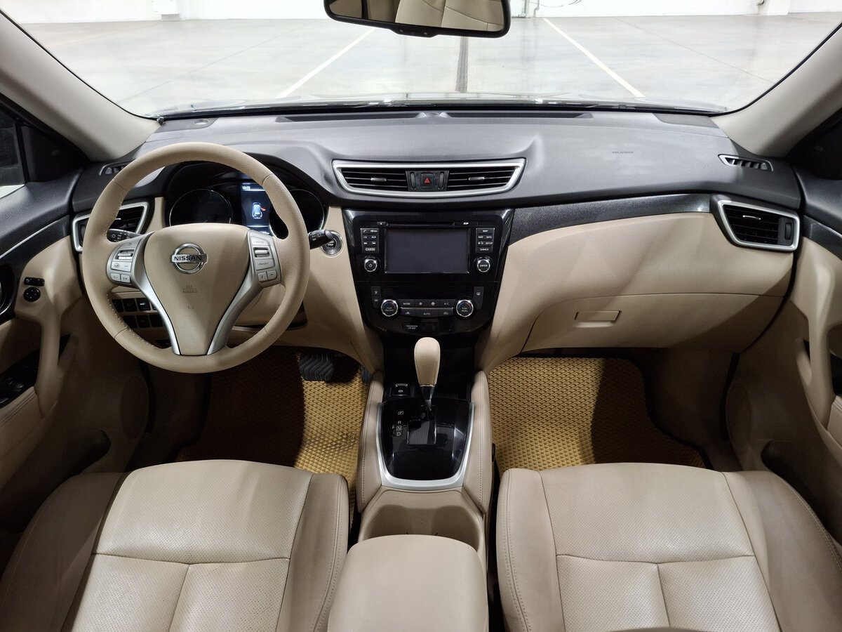 Nissan X-Trail с пробегом — 2015 год. Фото: #13