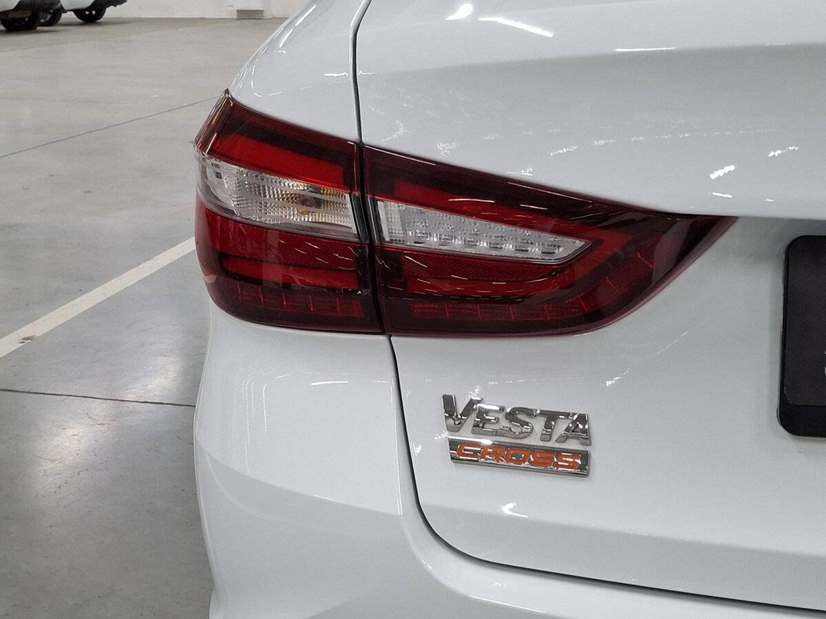 Lada (ВАЗ) Vesta с пробегом — 2024 год. Фото: #8