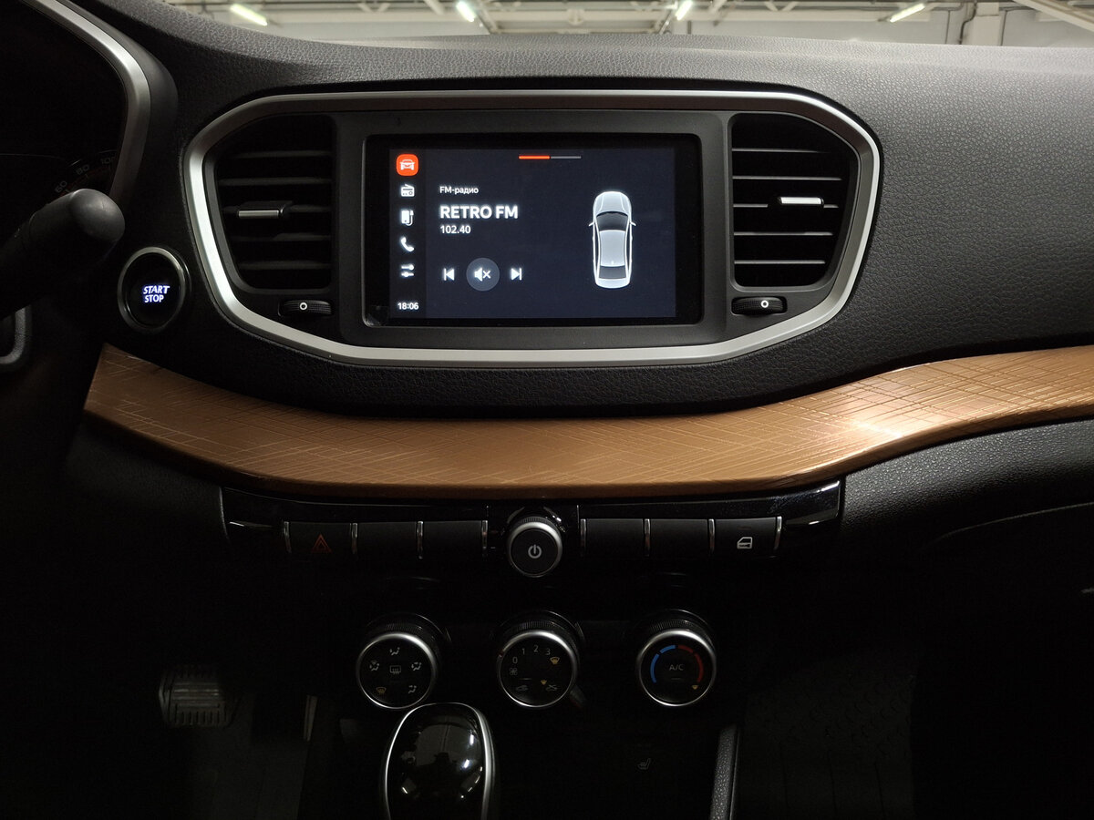 Lada (ВАЗ) Vesta с пробегом — 2024 год. Фото: #14