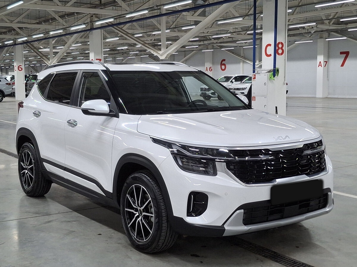 Kia Seltos с пробегом — 2024 год. Фото: #2