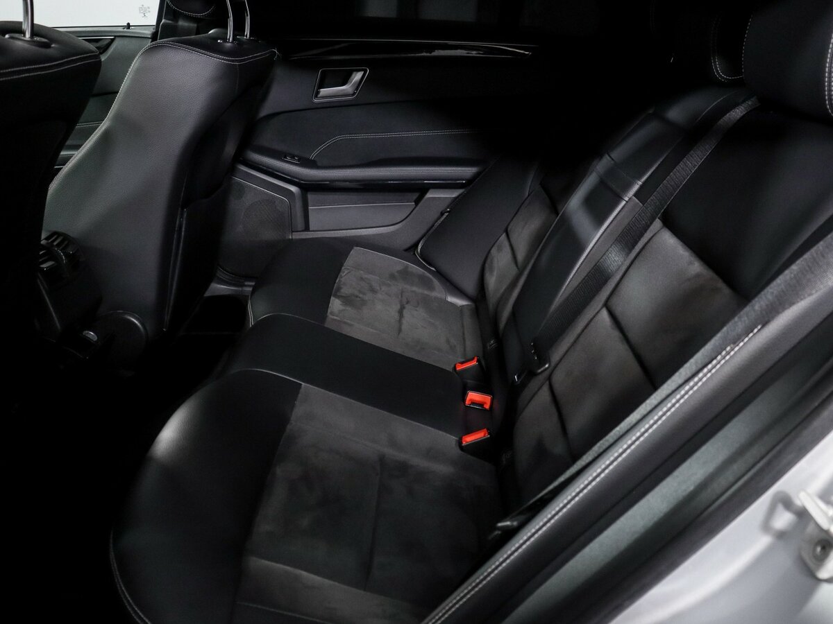 Mercedes-Benz E-Класс с пробегом — 2015 год. Фото: #7