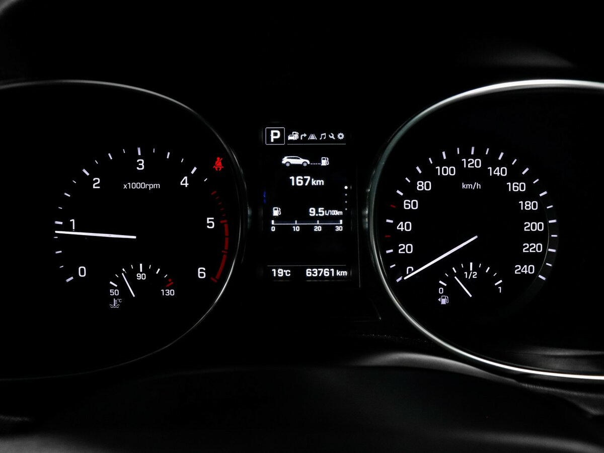 Hyundai Santa Fe с пробегом — 2017 год. Фото: #11