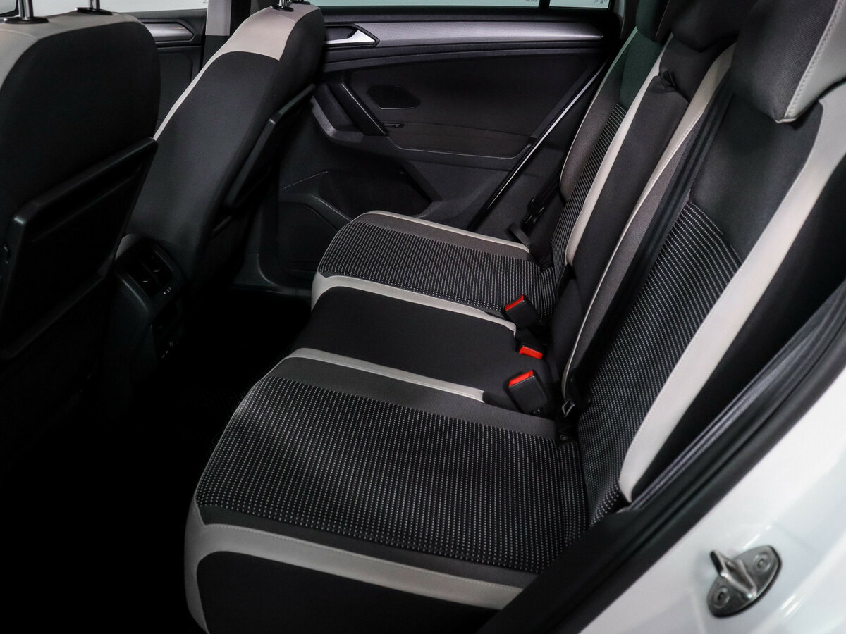 Volkswagen Tiguan с пробегом — 2020 год. Фото: #7