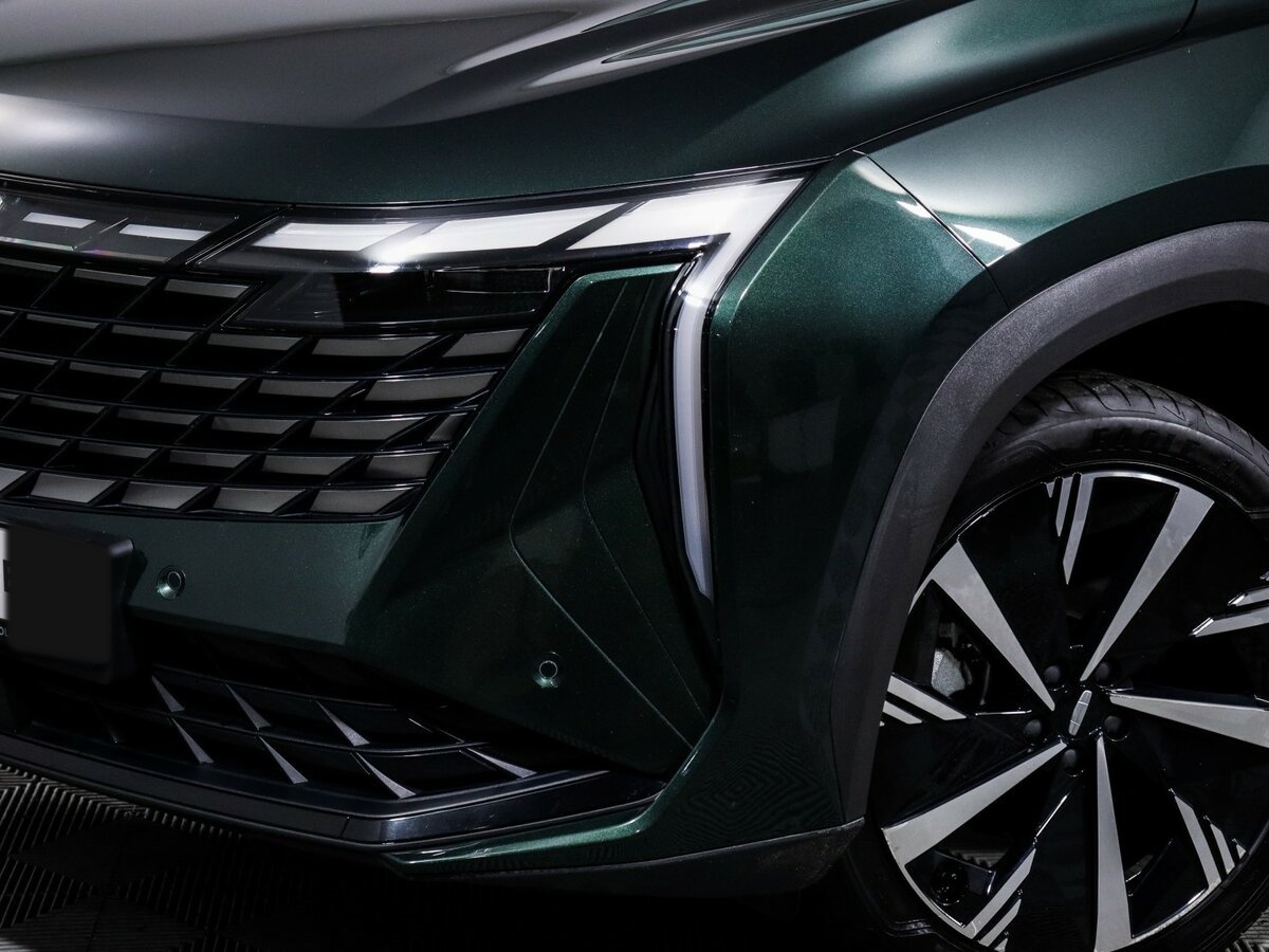 Geely Atlas с пробегом — 2024 год. Фото: #13