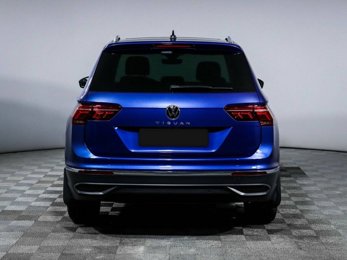 Volkswagen Tiguan с пробегом — 2021 год. Фото: #4
