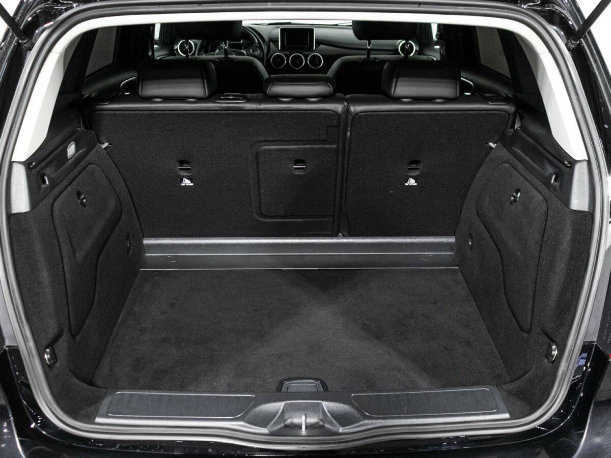 Mercedes-Benz B-Класс с пробегом — 2014 год. Фото: #14