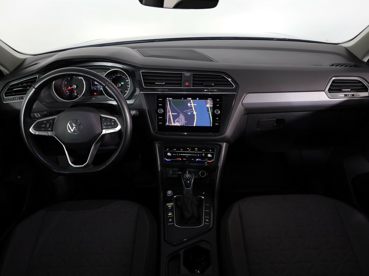 Volkswagen Tiguan с пробегом — 2021 год. Фото: #8