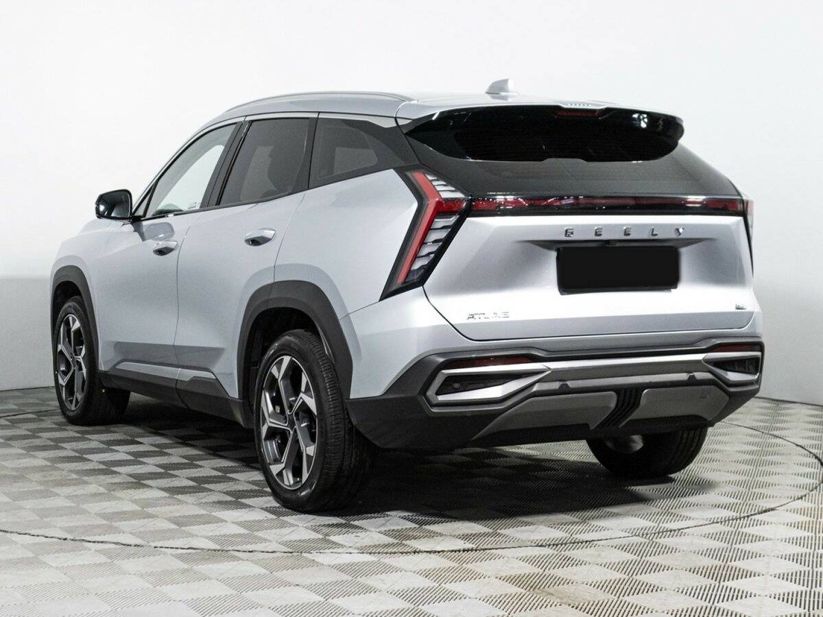 Geely Atlas с пробегом — 2024 год. Фото: #6