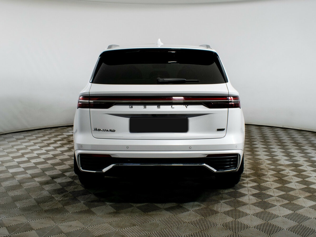 Geely Monjaro с пробегом — 2023 год. Фото: #5