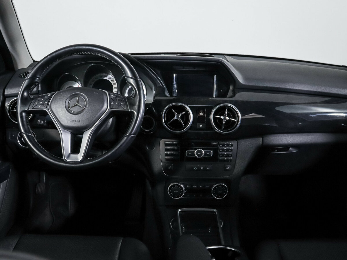 Mercedes-Benz GLK-Класс с пробегом — 2013 год. Фото: #9