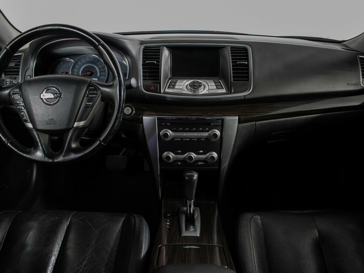 Nissan Teana с пробегом — 2012 год. Фото: #8