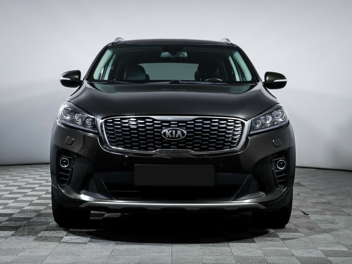 Kia Sorento с пробегом — 2019 год. Фото: #1