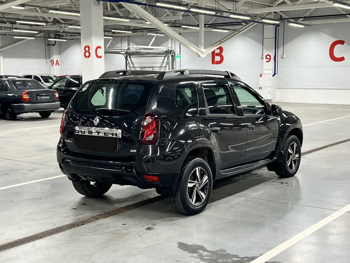 Renault Duster с пробегом — 2016 год. Фото: #4