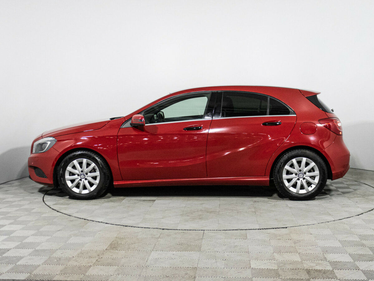 Mercedes-Benz A-Класс с пробегом — 2014 год. Фото: #7