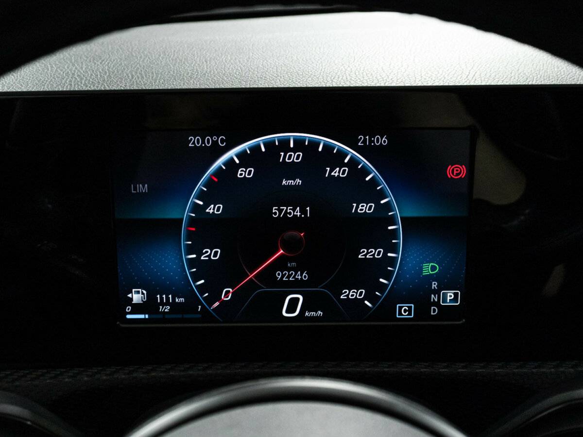 Mercedes-Benz A-Класс с пробегом — 2019 год. Фото: #11