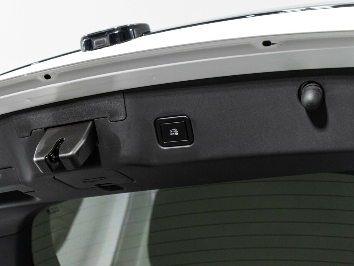 Changan UNI-V с пробегом — 2023 год. Фото: #24