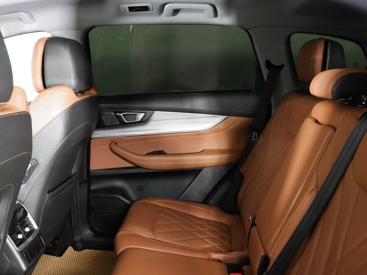 Chery Tiggo 8 Pro Max с пробегом — 2022 год. Фото: #11