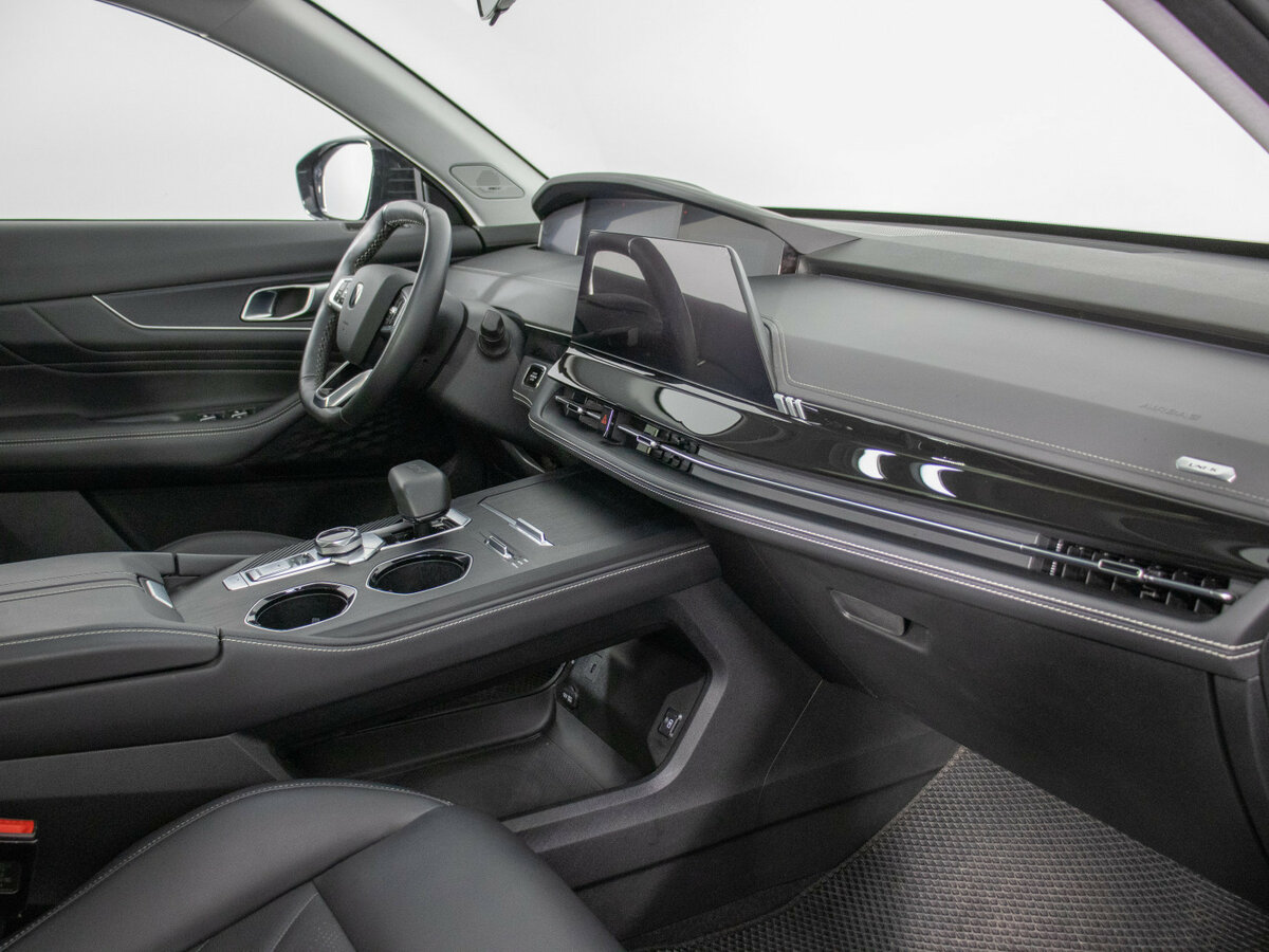 Changan UNI-K с пробегом — 2024 год. Фото: #8