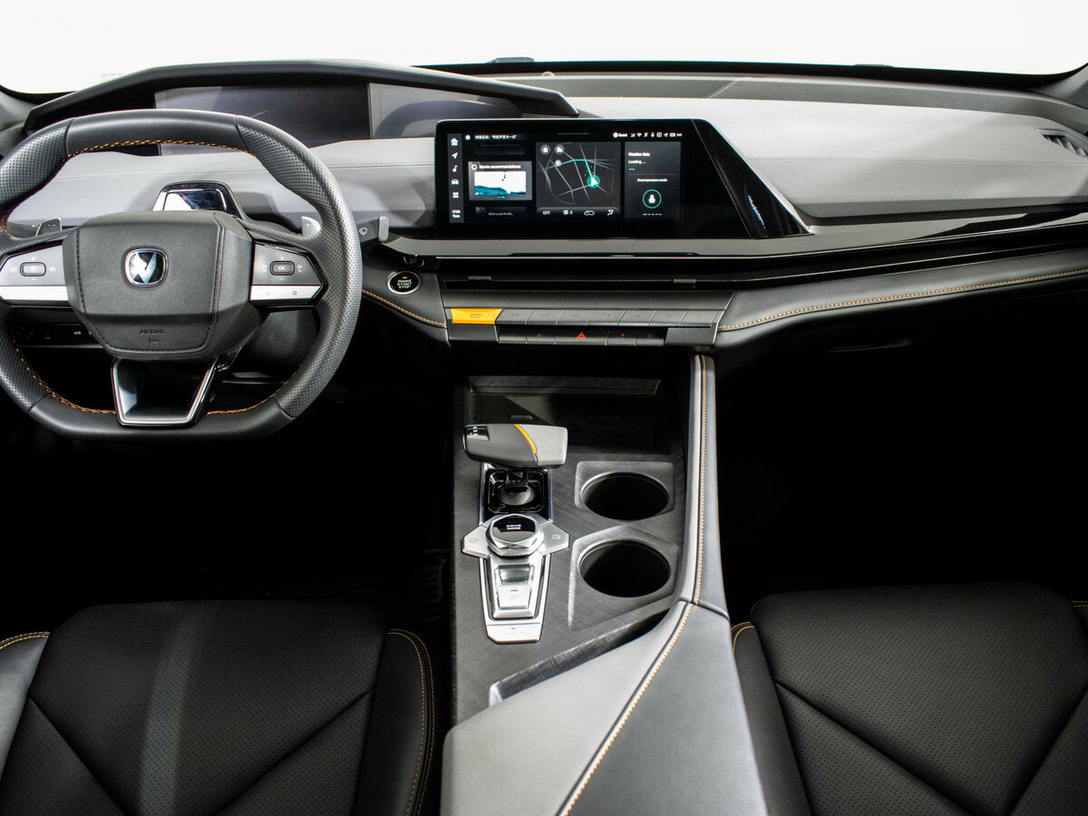 Changan UNI-V с пробегом — 2023 год. Фото: #11