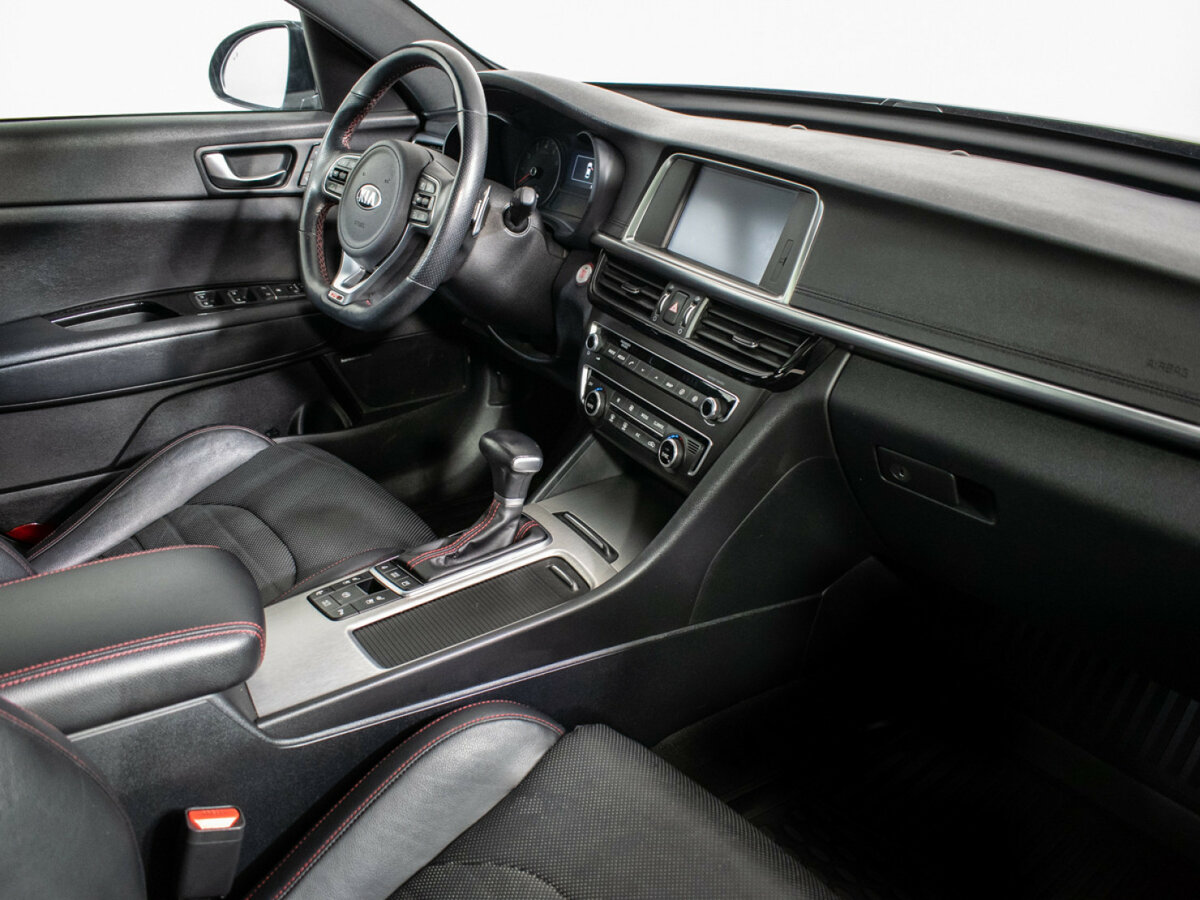 Kia Optima с пробегом — 2018 год. Фото: #8