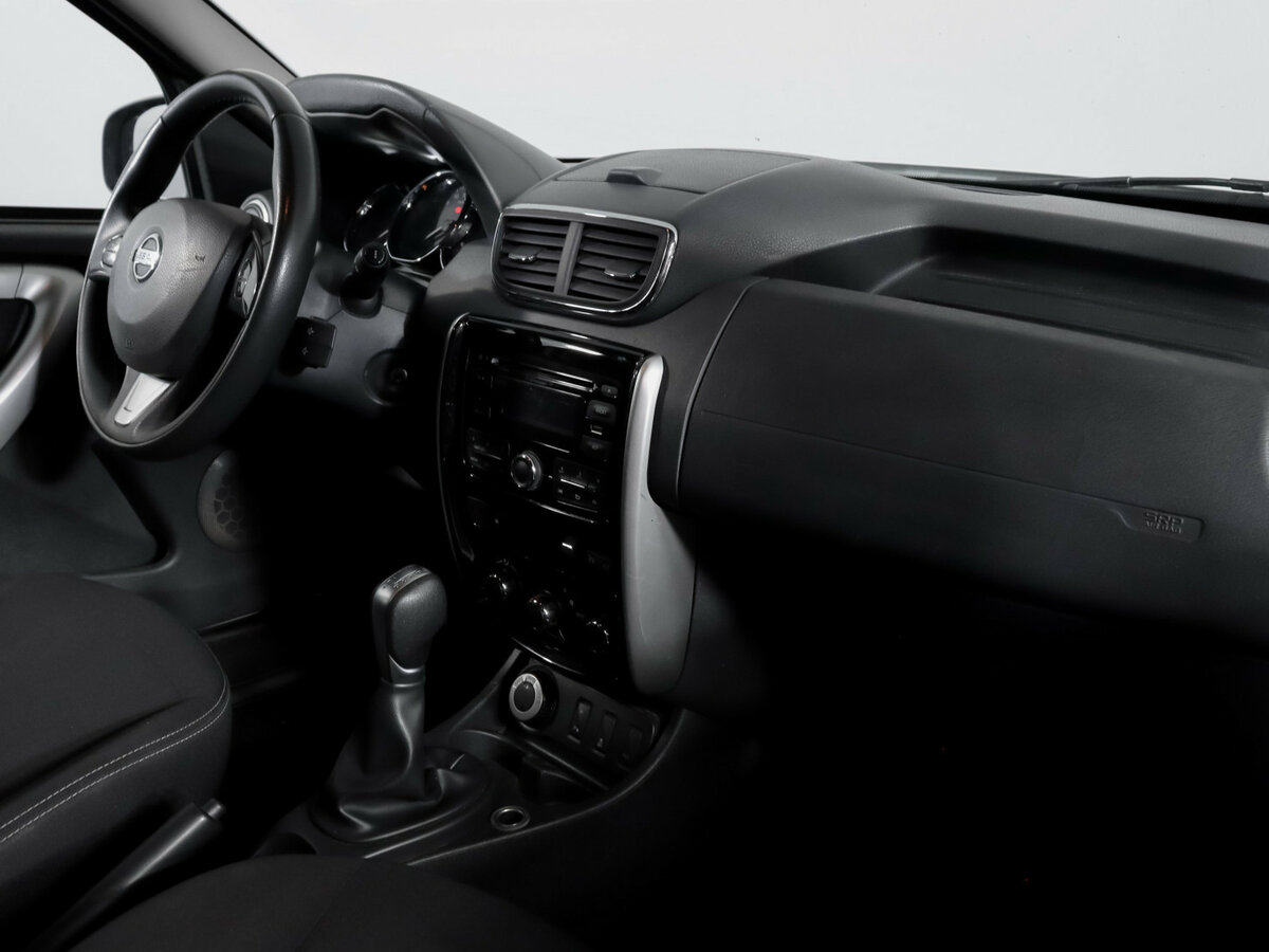 Nissan Terrano с пробегом — 2017 год. Фото: #8