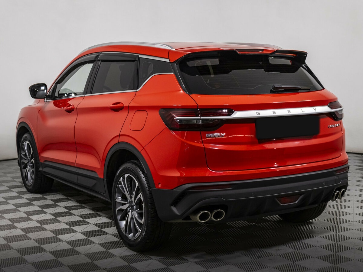 Geely Coolray с пробегом — 2022 год. Фото: #6