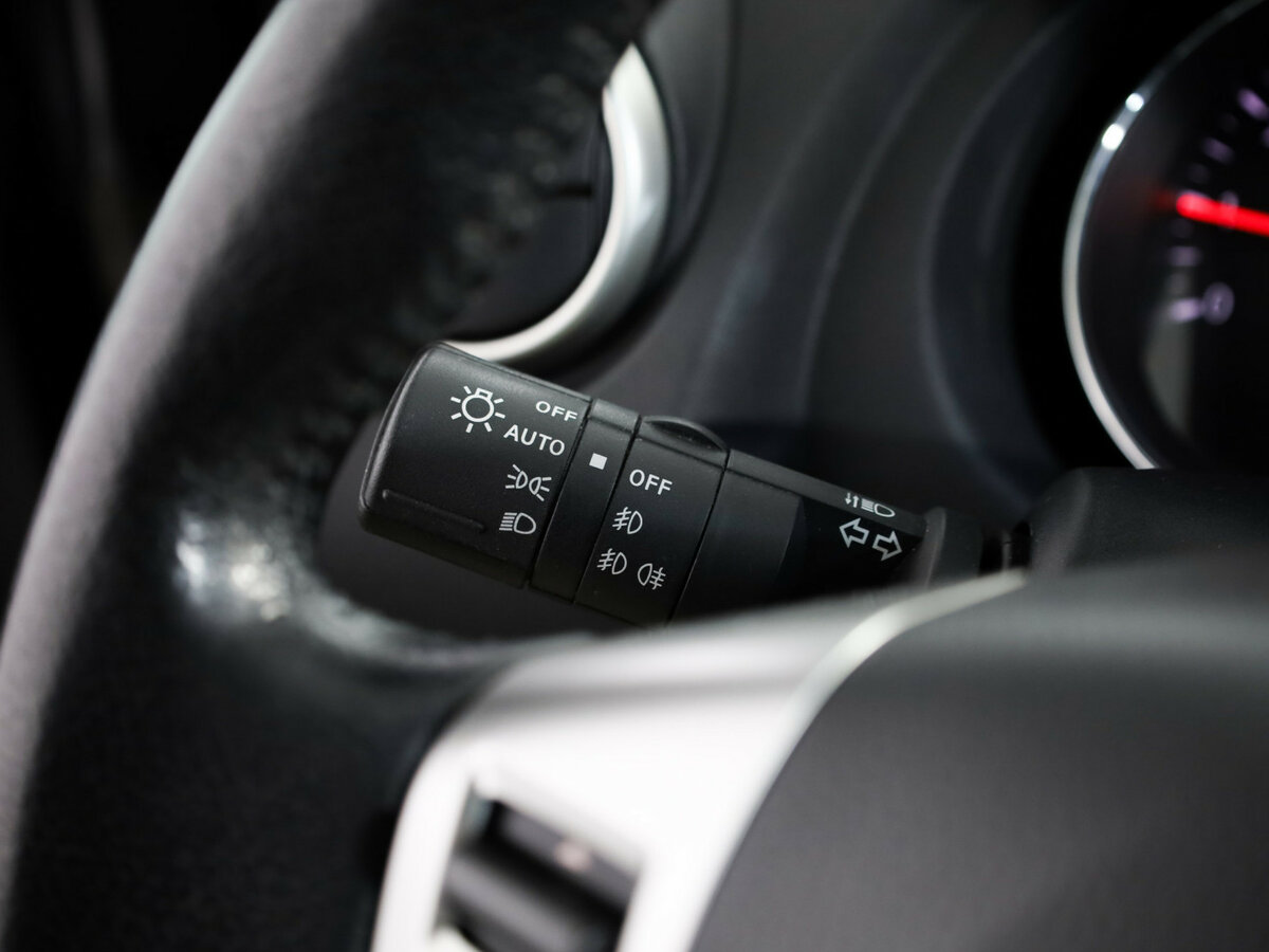 Nissan Qashqai с пробегом — 2012 год. Фото: #9