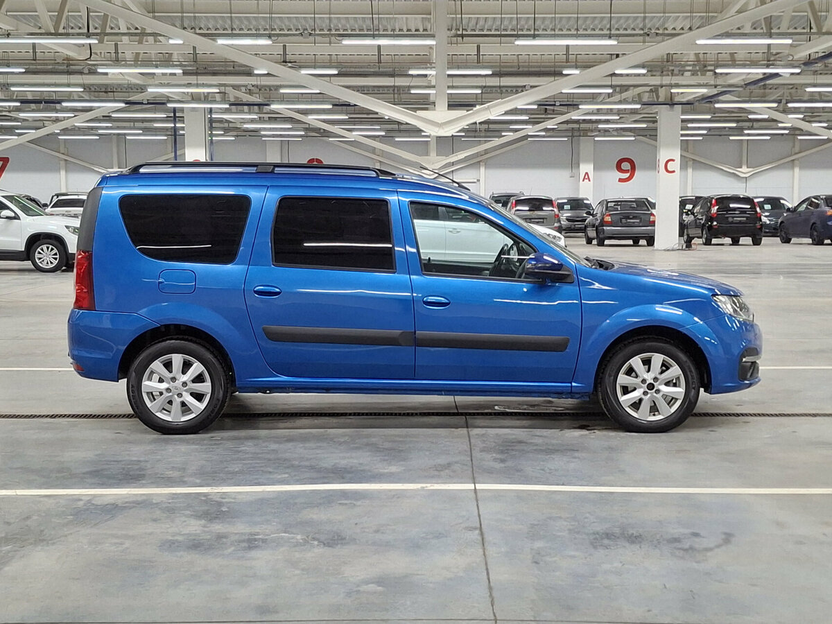 Lada (ВАЗ) Largus с пробегом — 2021 год. Фото: #3