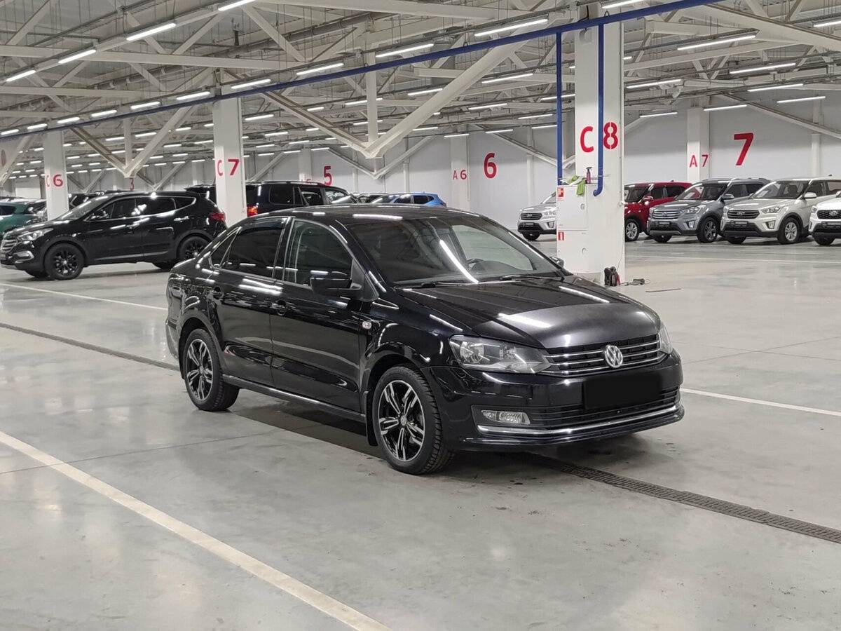 Volkswagen Polo с пробегом — 2016 год. Фото: #2