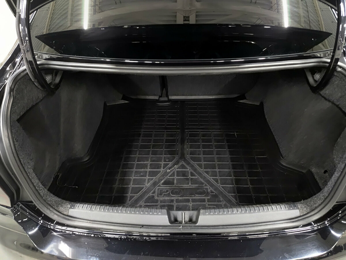 Volkswagen Polo с пробегом — 2016 год. Фото: #8