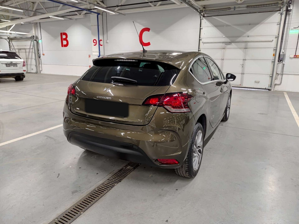 Citroen DS4 с пробегом — 2012 год. Фото: #4