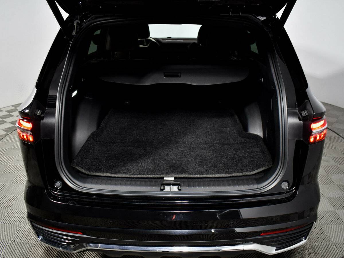 Geely Monjaro с пробегом — 2023 год. Фото: #19