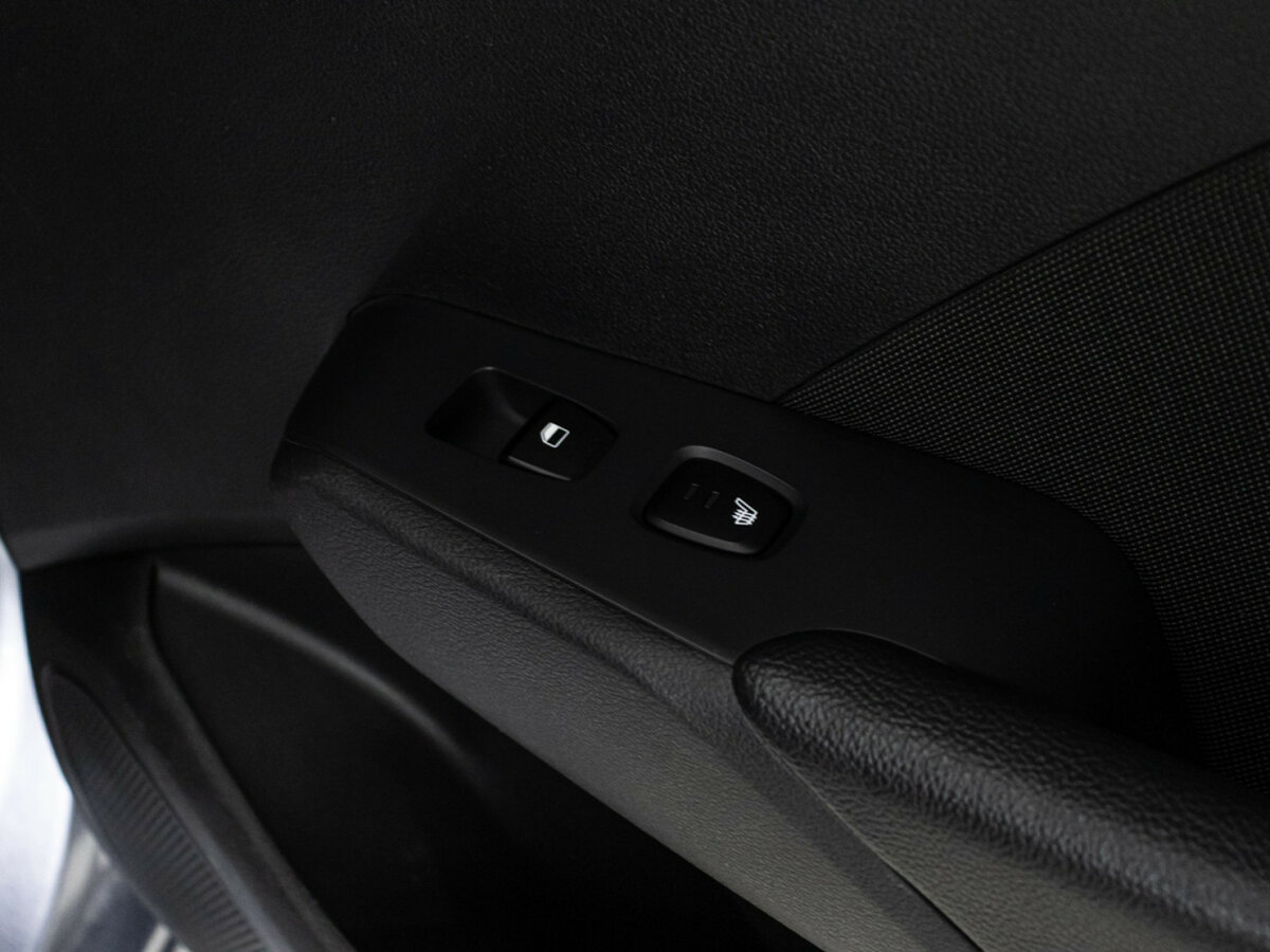 Hyundai Solaris с пробегом — 2018 год. Фото: #3