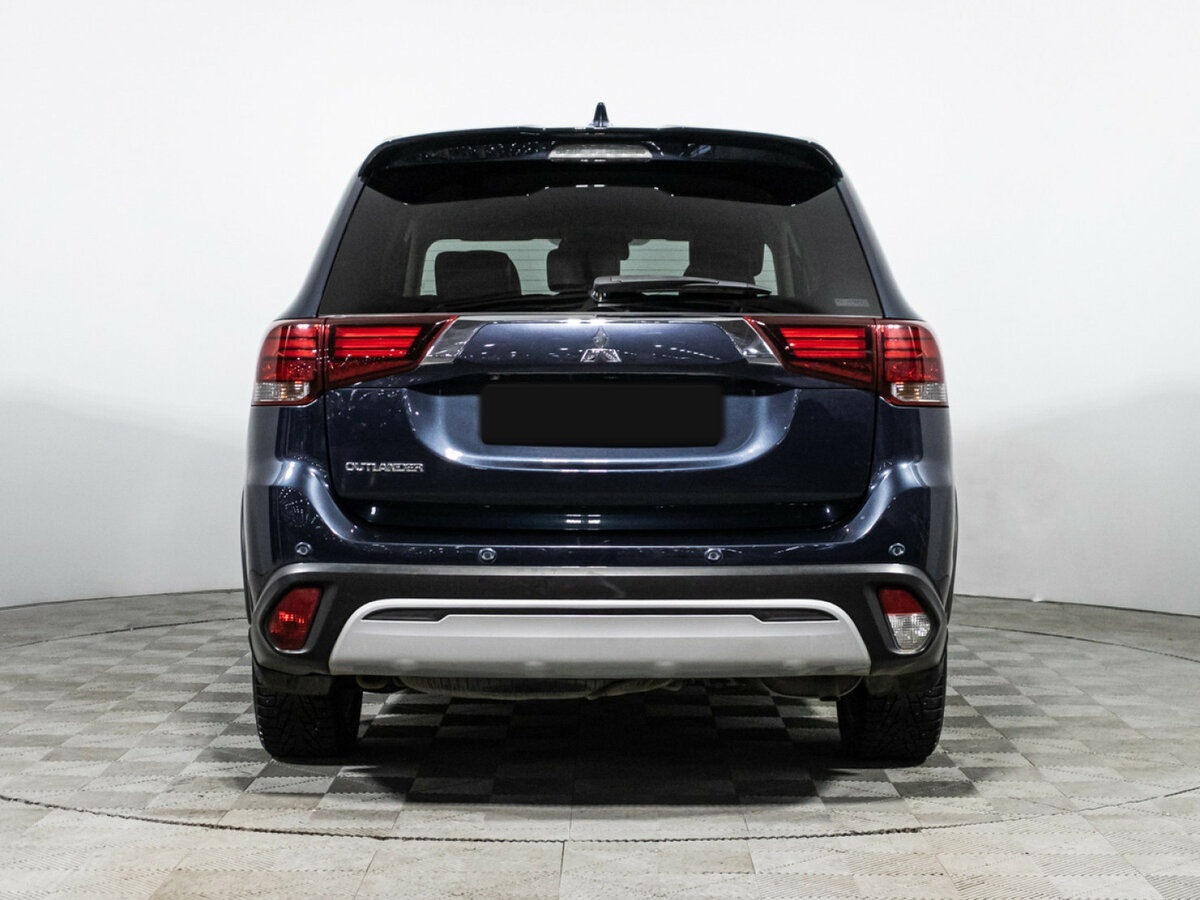 Mitsubishi Outlander с пробегом — 2020 год. Фото: #4