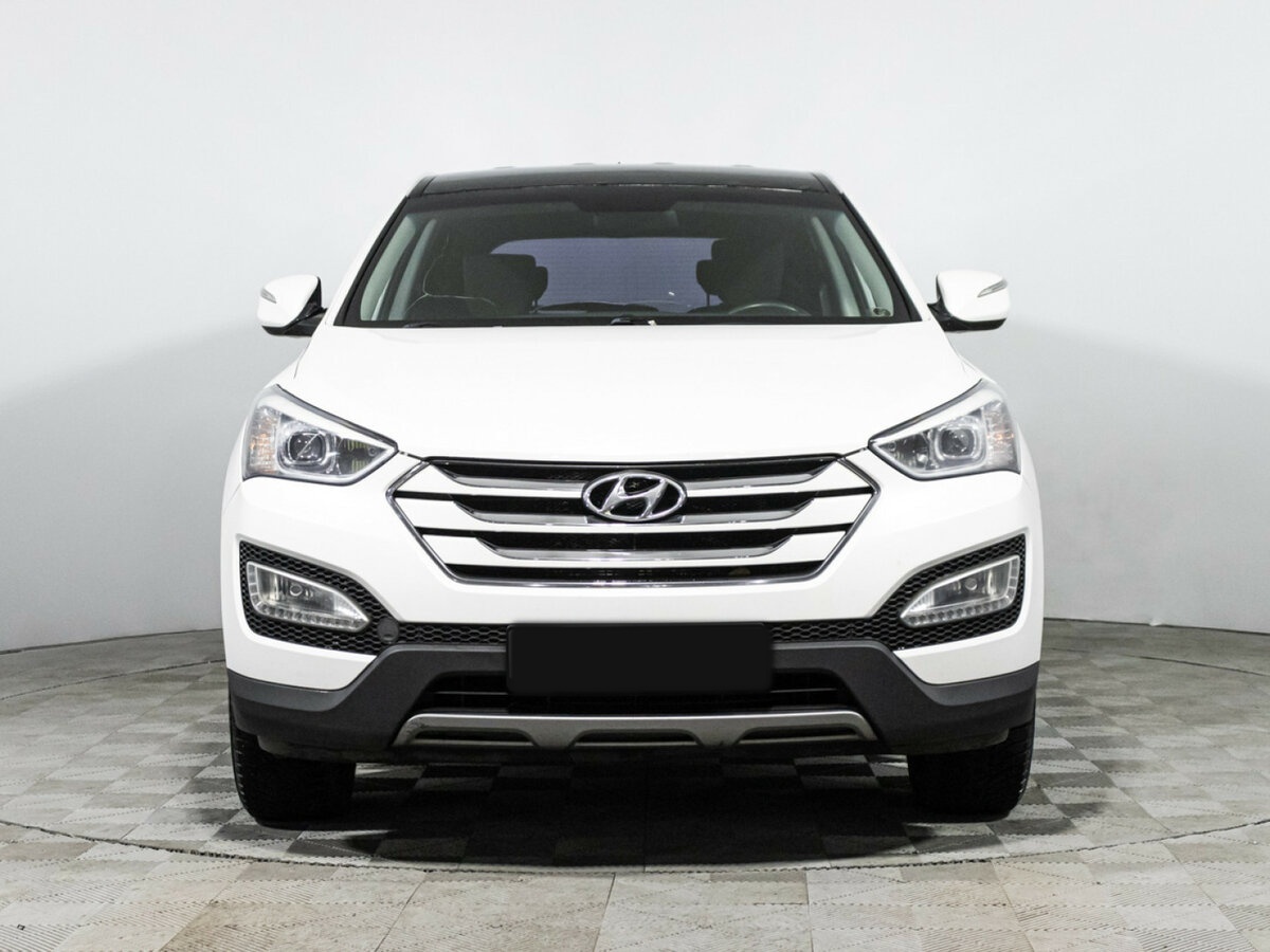 Hyundai Santa Fe с пробегом — 2014 год. Фото: #1