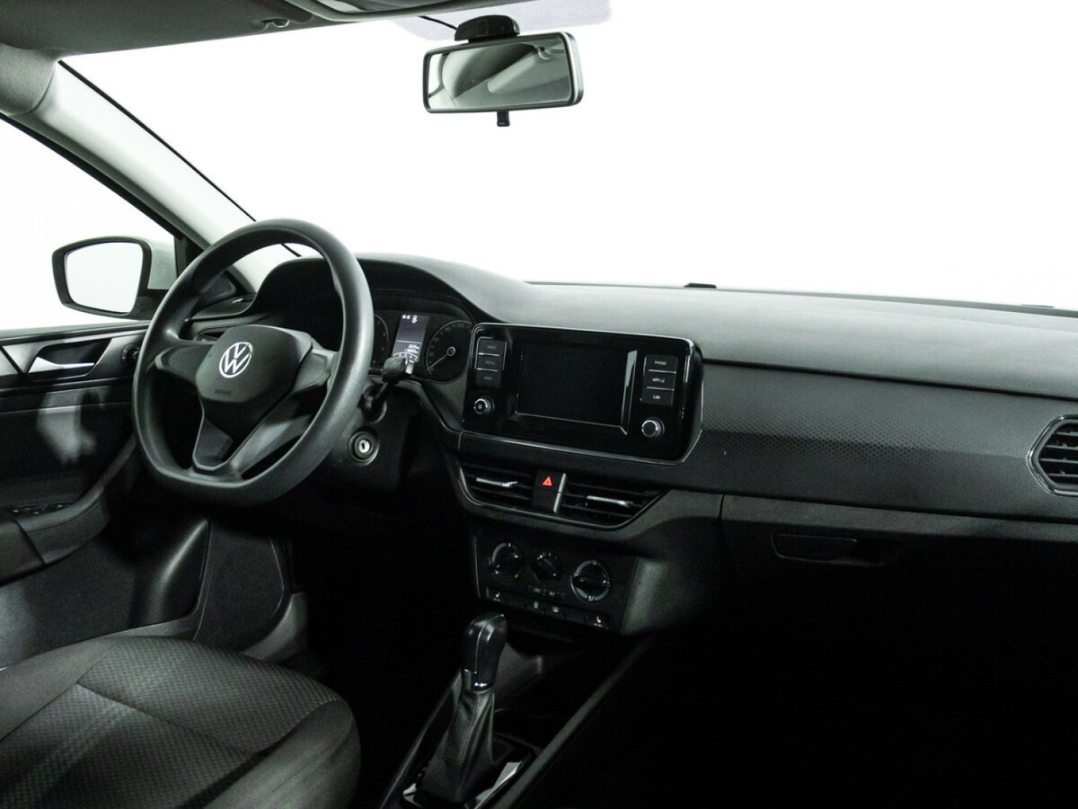 Volkswagen Polo с пробегом — 2021 год. Фото: #8