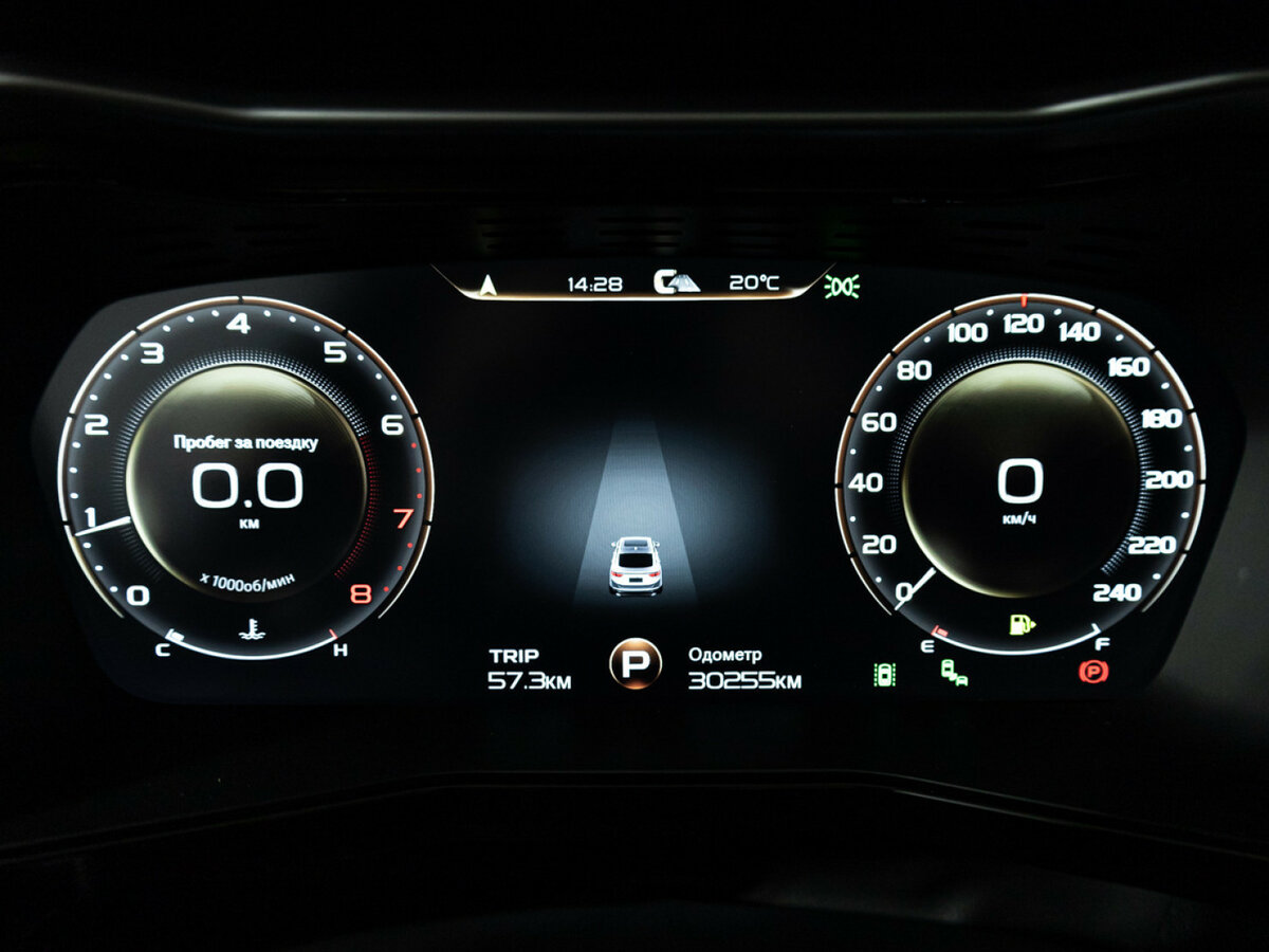 Geely Tugella с пробегом — 2023 год. Фото: #9