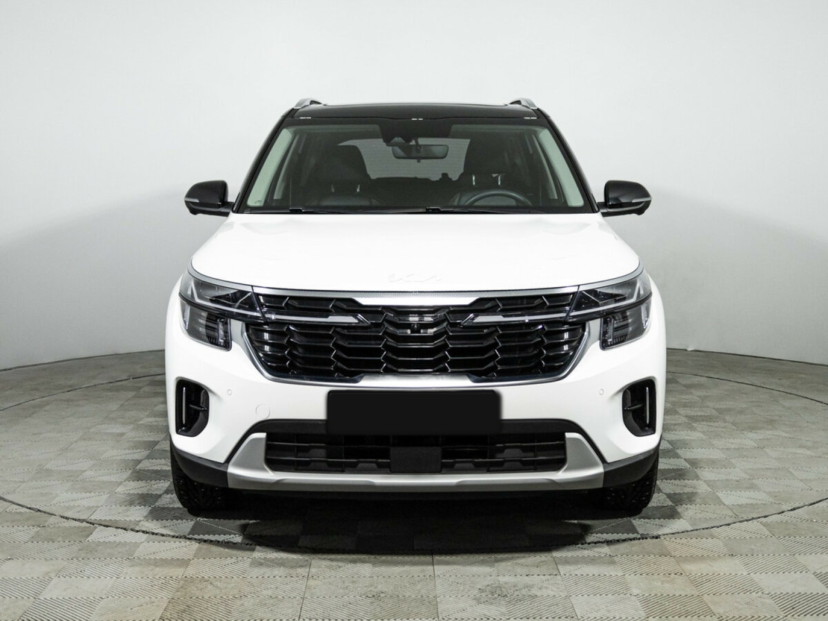 Kia Seltos с пробегом — 2024 год. Фото: #1