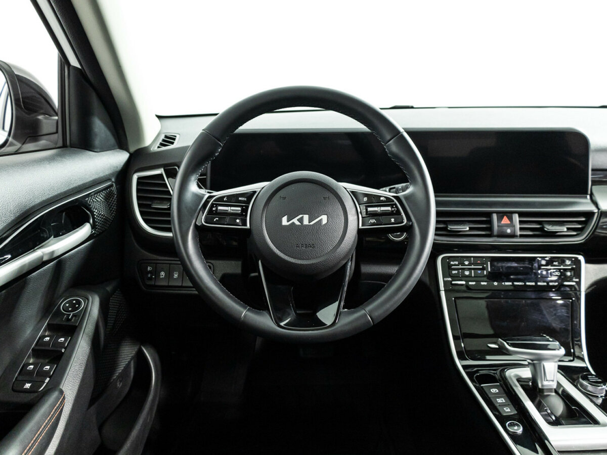 Kia Seltos с пробегом — 2024 год. Фото: #20