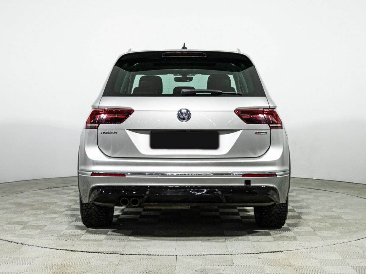 Volkswagen Tiguan с пробегом — 2018 год. Фото: #5
