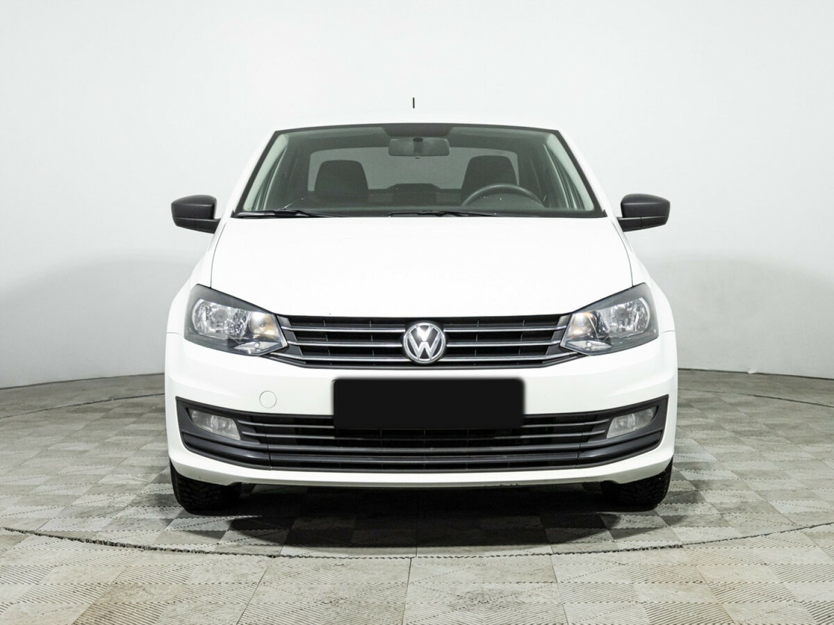Volkswagen Polo с пробегом — 2019 год. Фото: #1