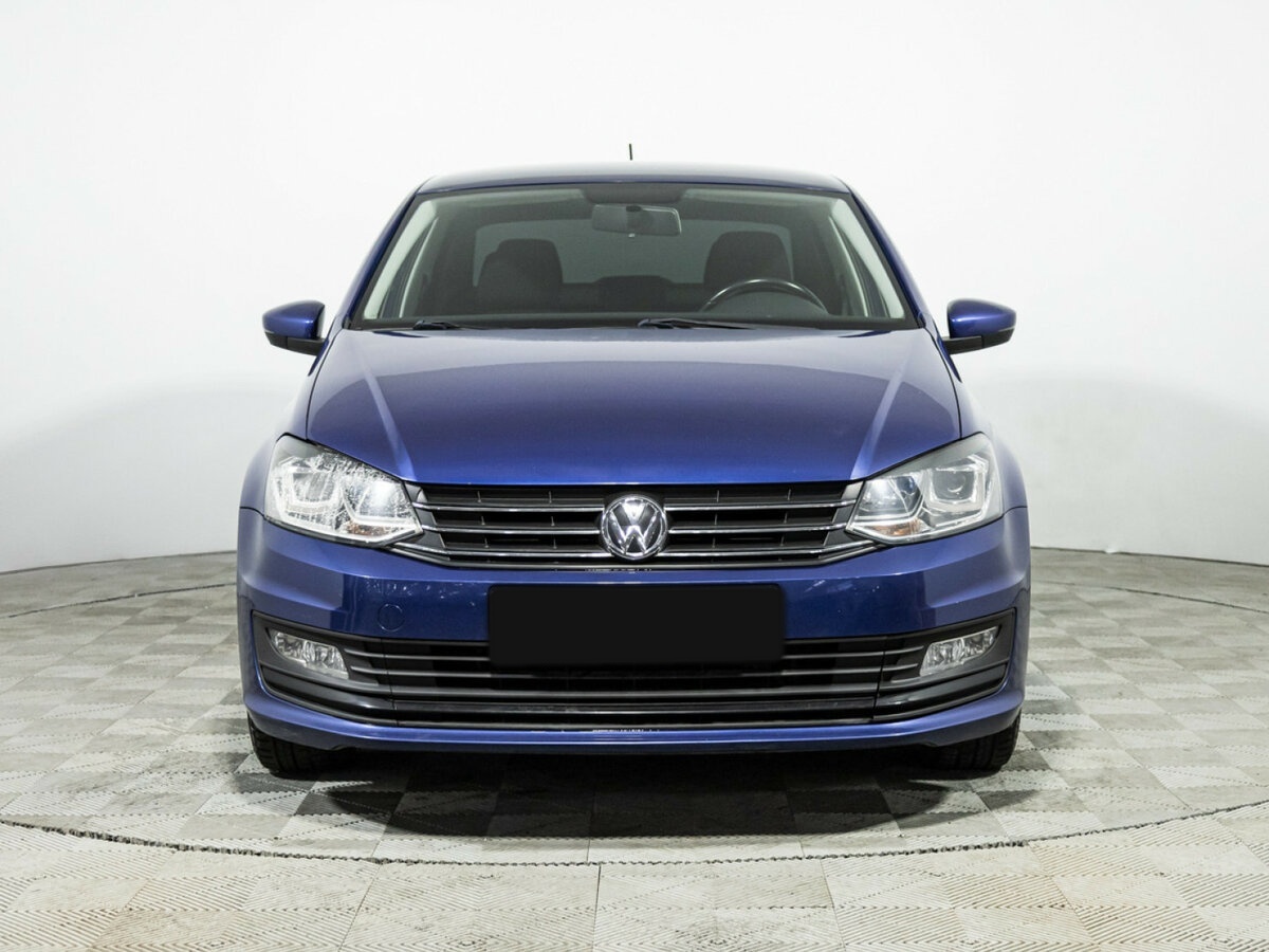 Volkswagen Polo с пробегом — 2020 год. Фото: #1