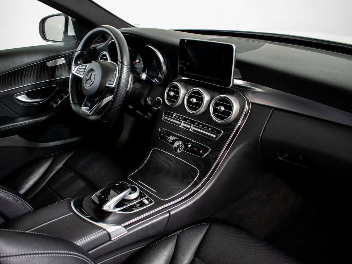 Mercedes-Benz C-Класс с пробегом — 2017 год. Фото: #9