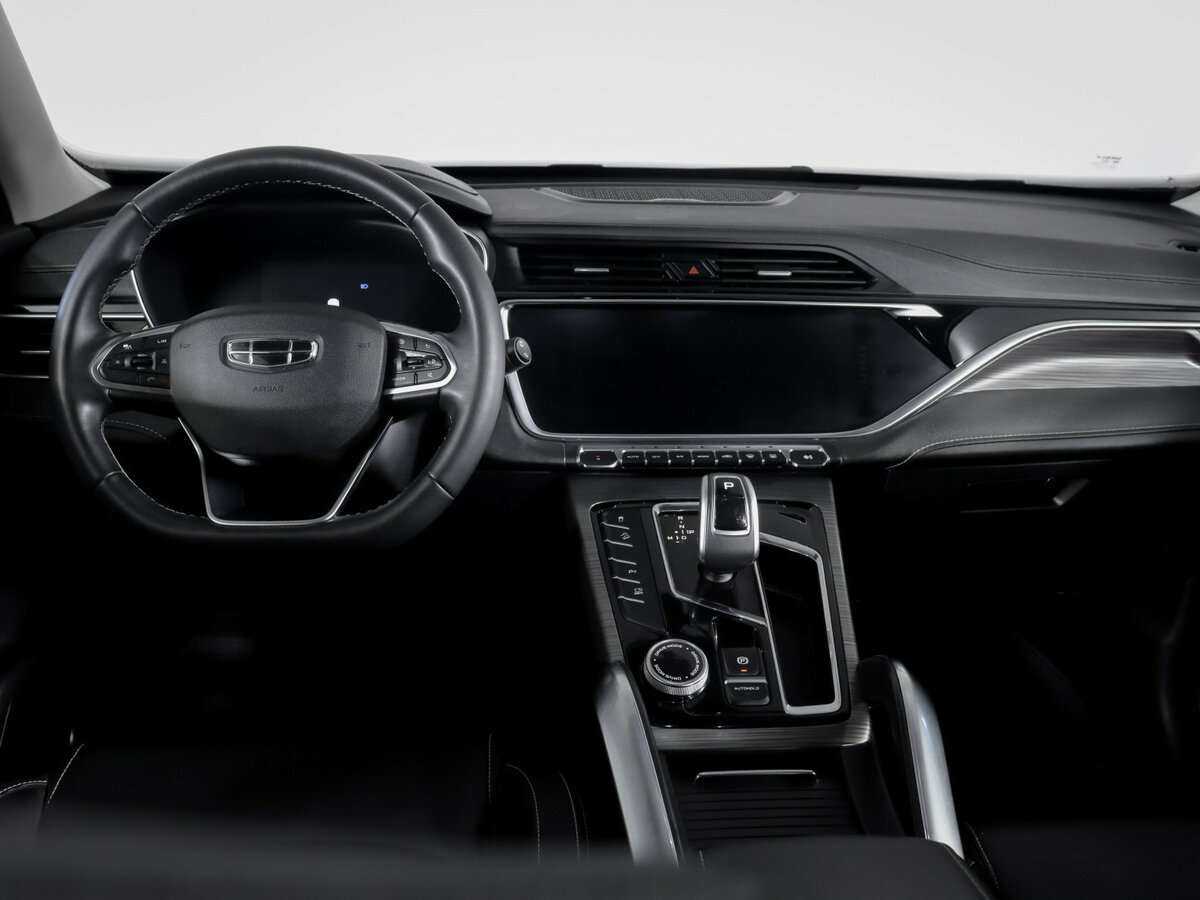 Geely Atlas Pro с пробегом — 2023 год. Фото: #11