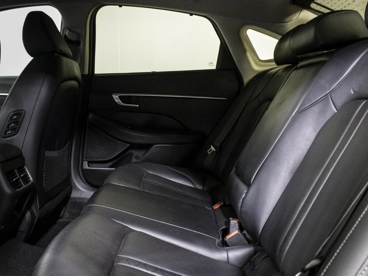 Hyundai Sonata с пробегом — 2019 год. Фото: #7