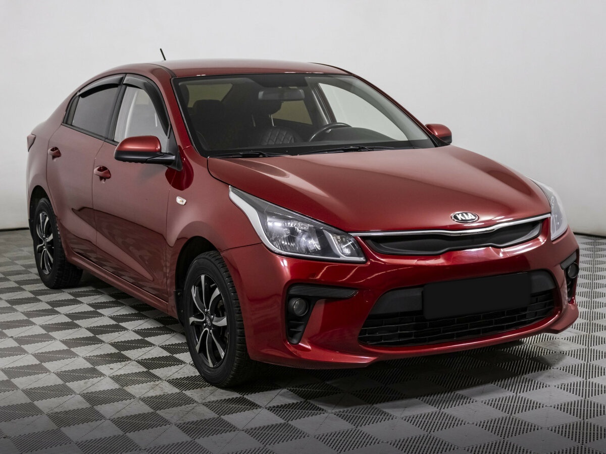 Kia Rio с пробегом — 2018 год. Фото: #2