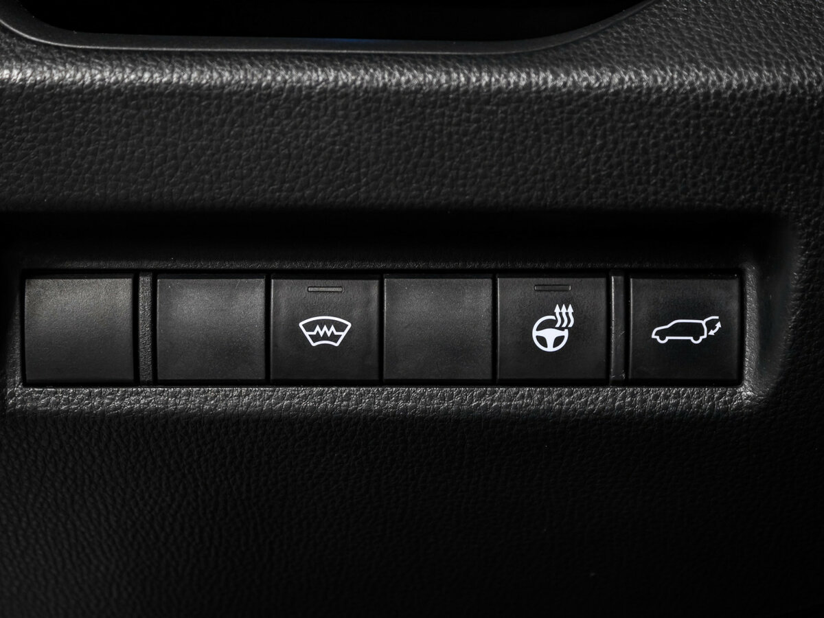 Toyota RAV4 с пробегом — 2019 год. Фото: #15