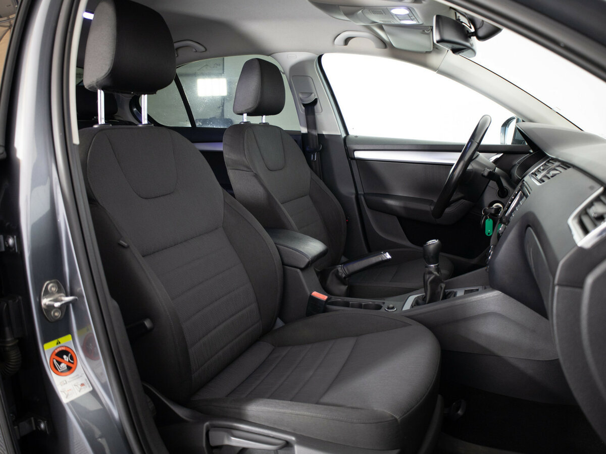Skoda Octavia с пробегом — 2014 год. Фото: #15