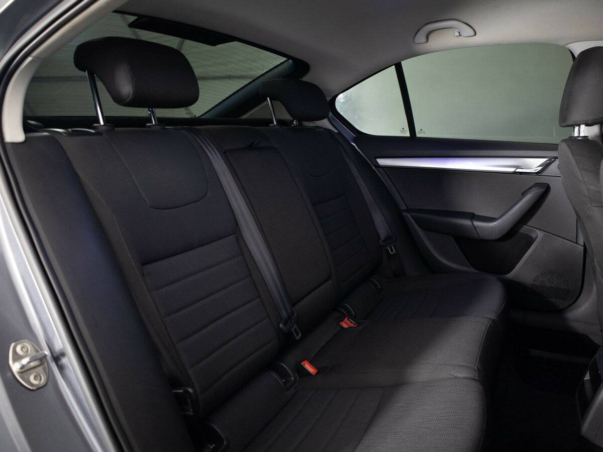 Skoda Octavia с пробегом — 2014 год. Фото: #16